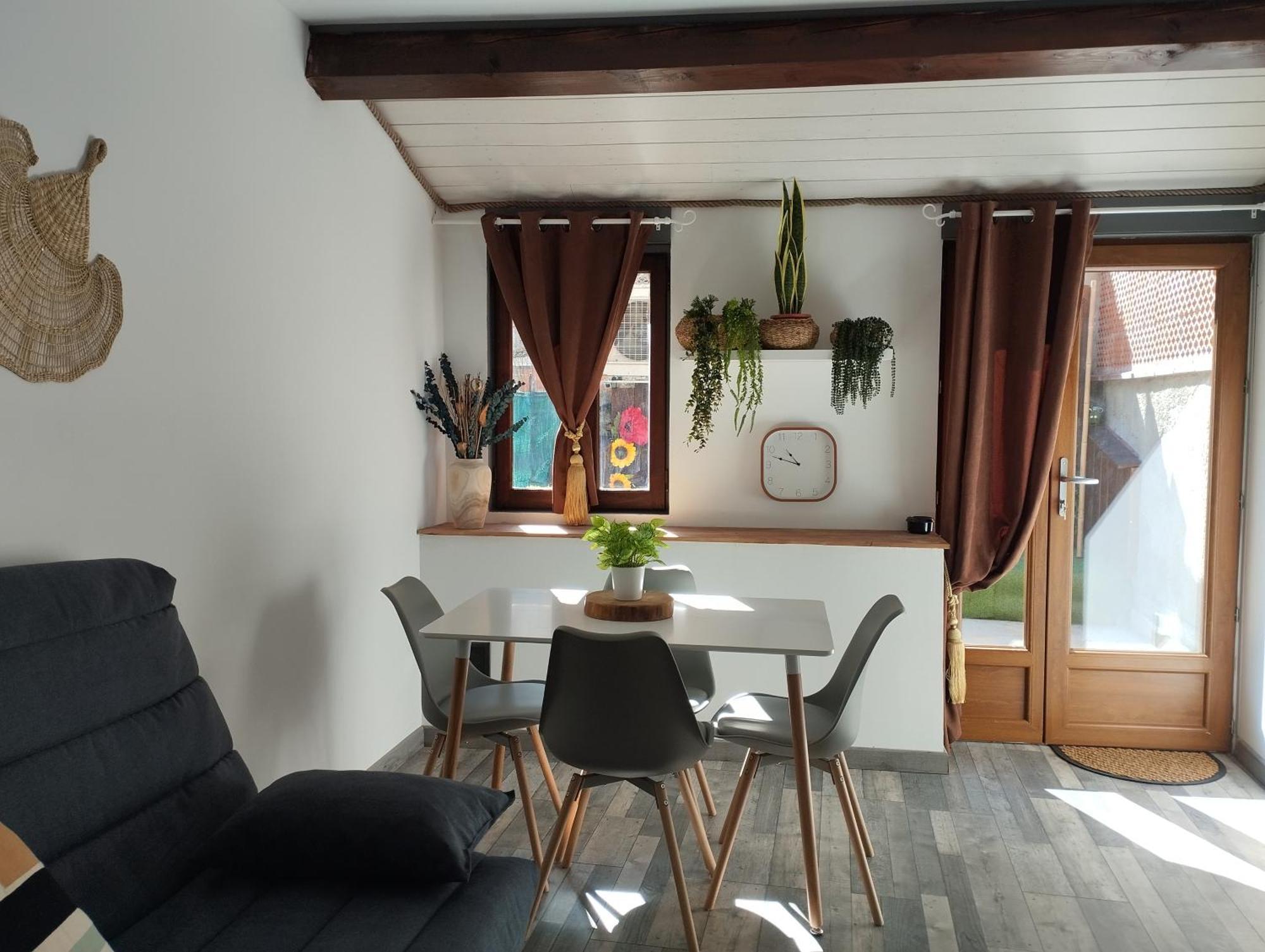Ferienwohnung Au Pied Des Remparts 10 Rue Saint Jean Villefranche-de-Conflent Exterior foto